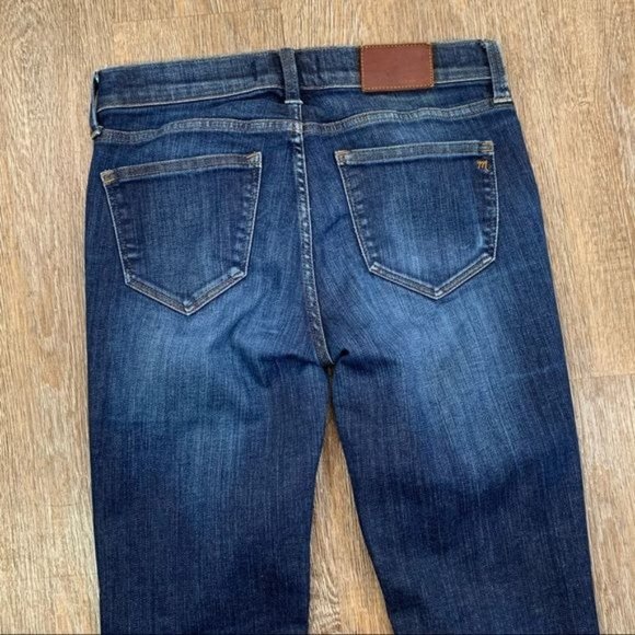 Madewell Alley Straight Jeans - Picture 9 of 10